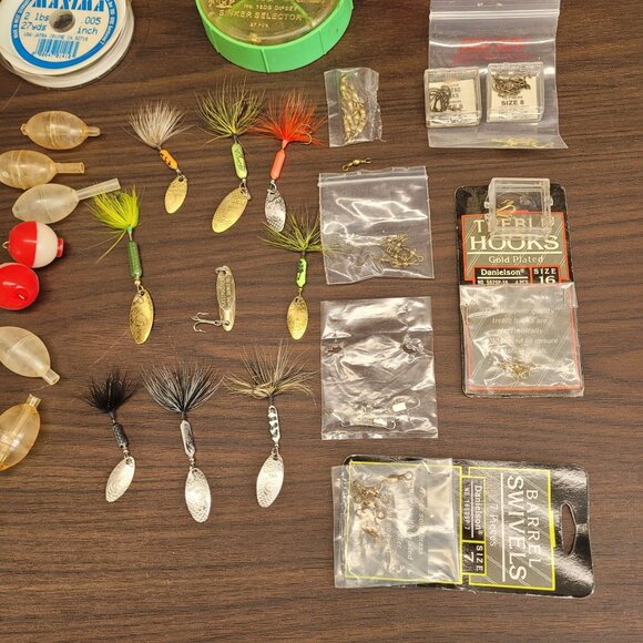 Old Pal 1050 Vintage Fishing Tackle Box With Assorted Gear & Accessories - Picture 5 of 10